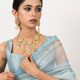 Eshana Necklace Set in White
