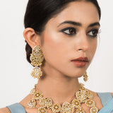 Eshana Necklace Set in White