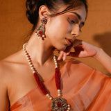 The Elephant Long Necklace Set With Pearls And Red Onyx