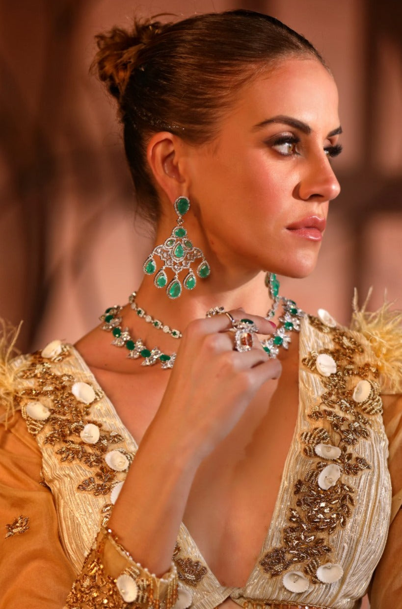 Load image into Gallery viewer, Majestic Emerald Diamanate Dangler Earrings
