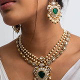 Moti Harit Valli Polke Choker Necklace with Earrings