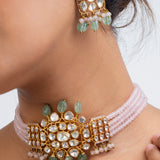 Suman Haar Polki Choker Necklace with Earrings