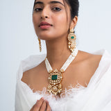 White Gardenia Polki Necklace with Earrings