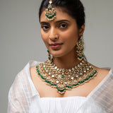 Chandani Vali Necklace with Earrings & Maang Tika