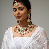 Triveni Rajan Necklace with Earrings & Maang Tika