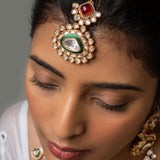 Triveni Rajan Necklace with Earrings & Maang Tika