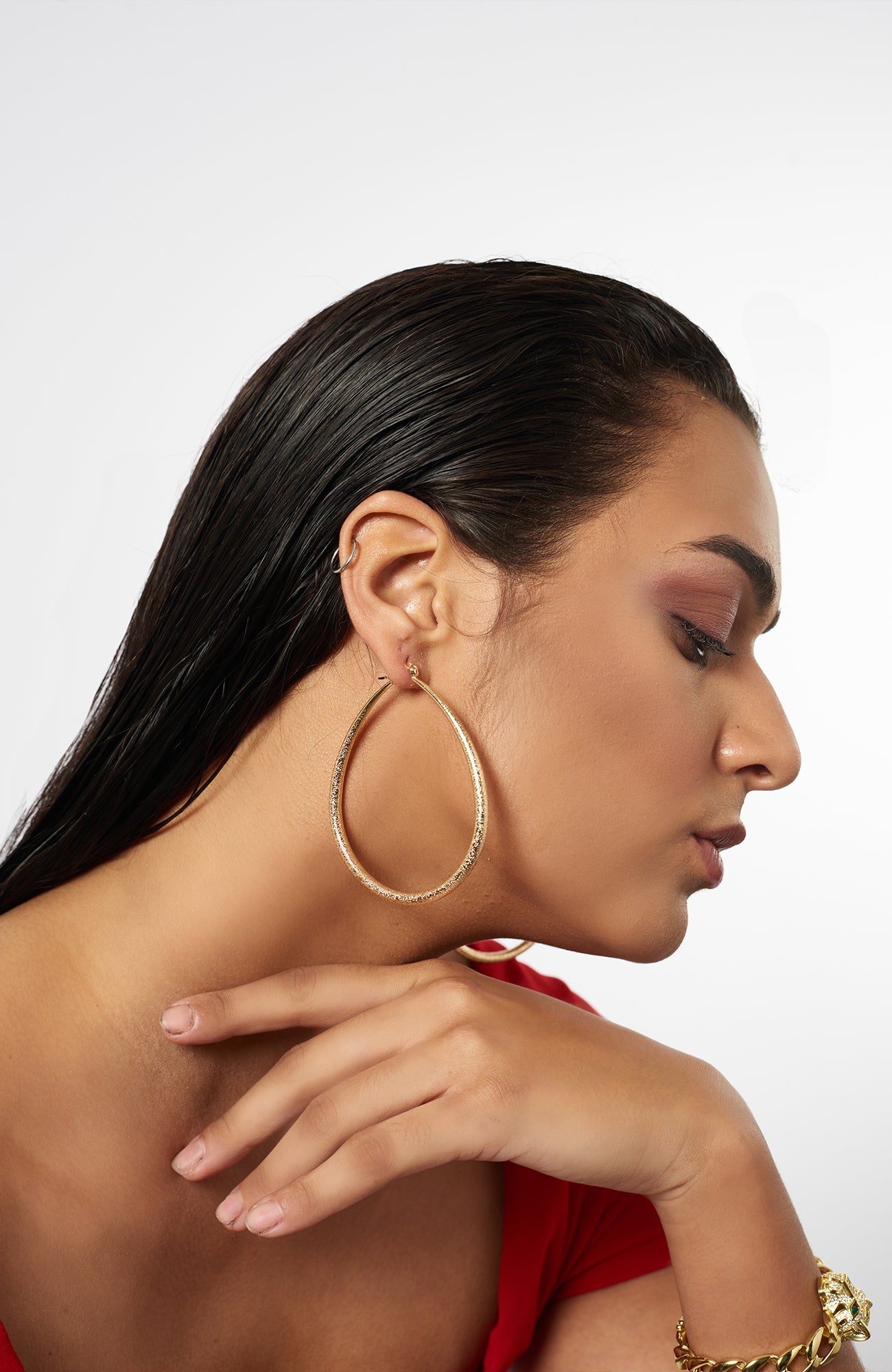 La Dew Drop Hoop Earrings