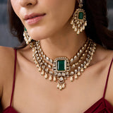 Green Chocker Necklace with Earrings