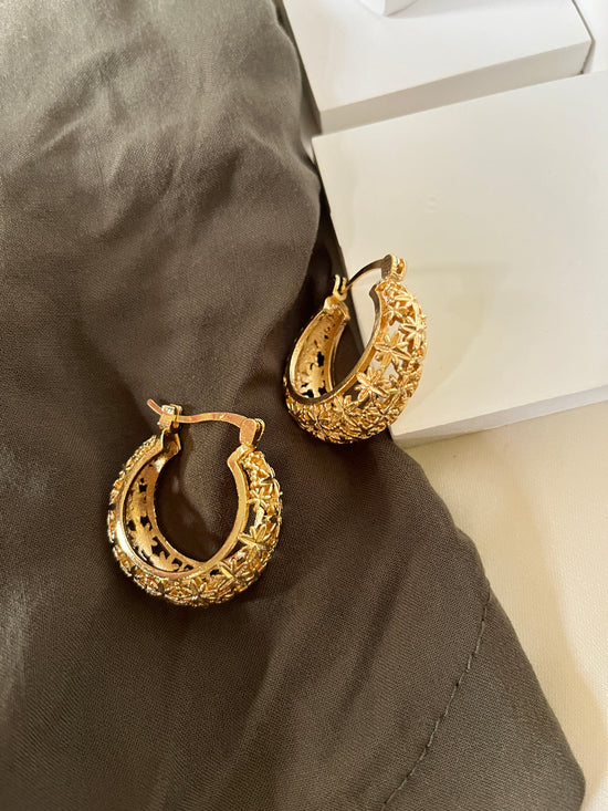 Mona Gold Chunky Hoop Earrings