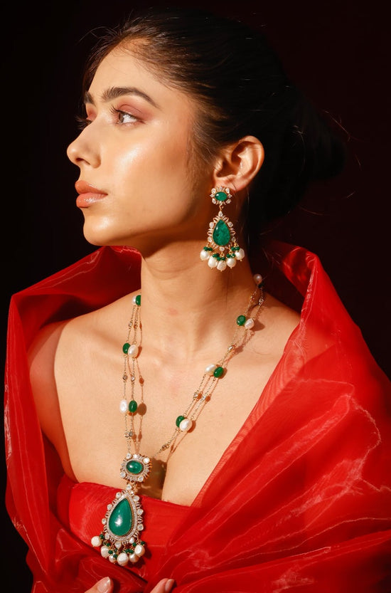Load image into Gallery viewer, Wahida Emerald Green Doublet Necklace With Baroque Pearls And Strawberry Quartz
