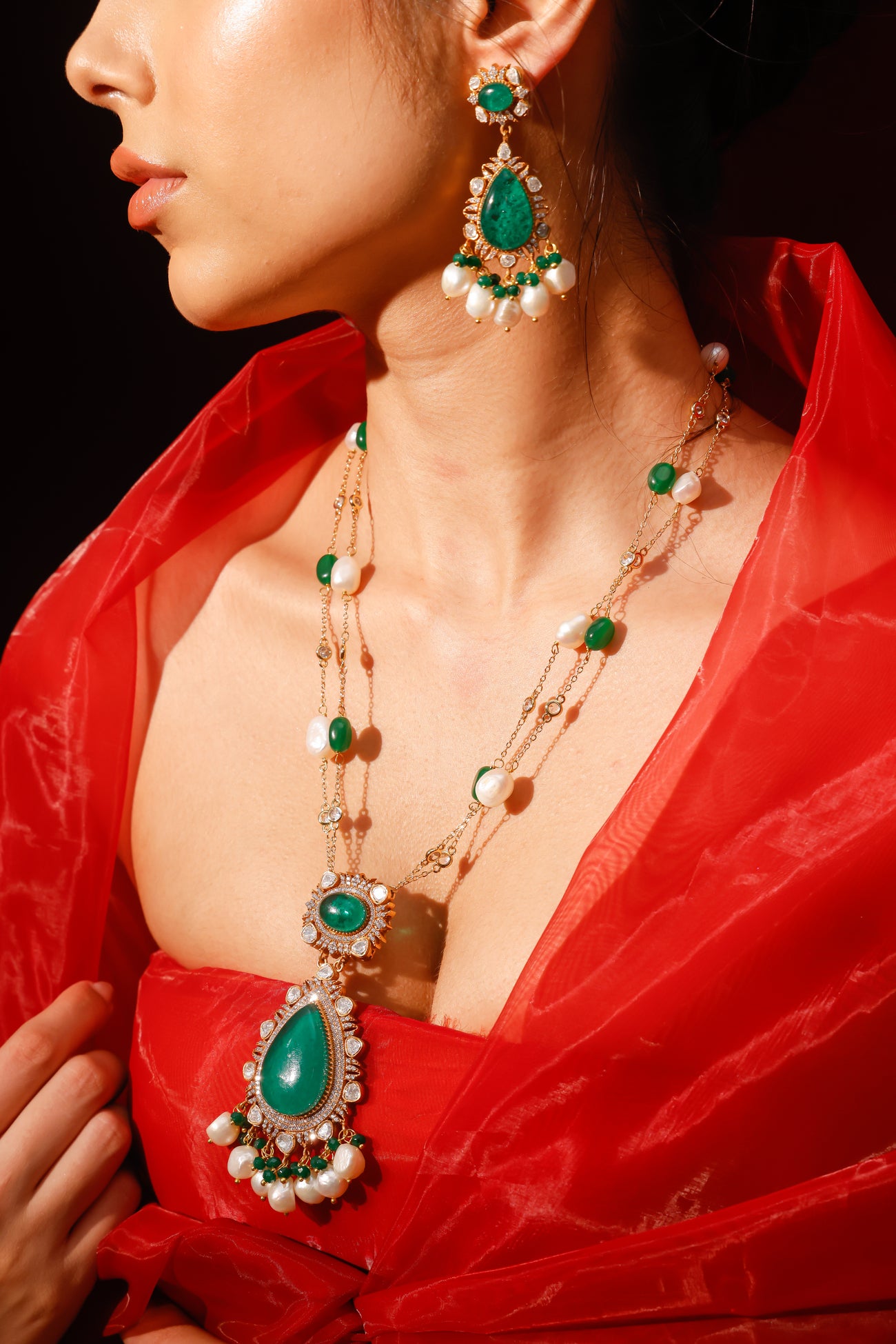 Wahida Emerald Green Doublet Necklace With Baroque Pearls And Strawberry Quartz