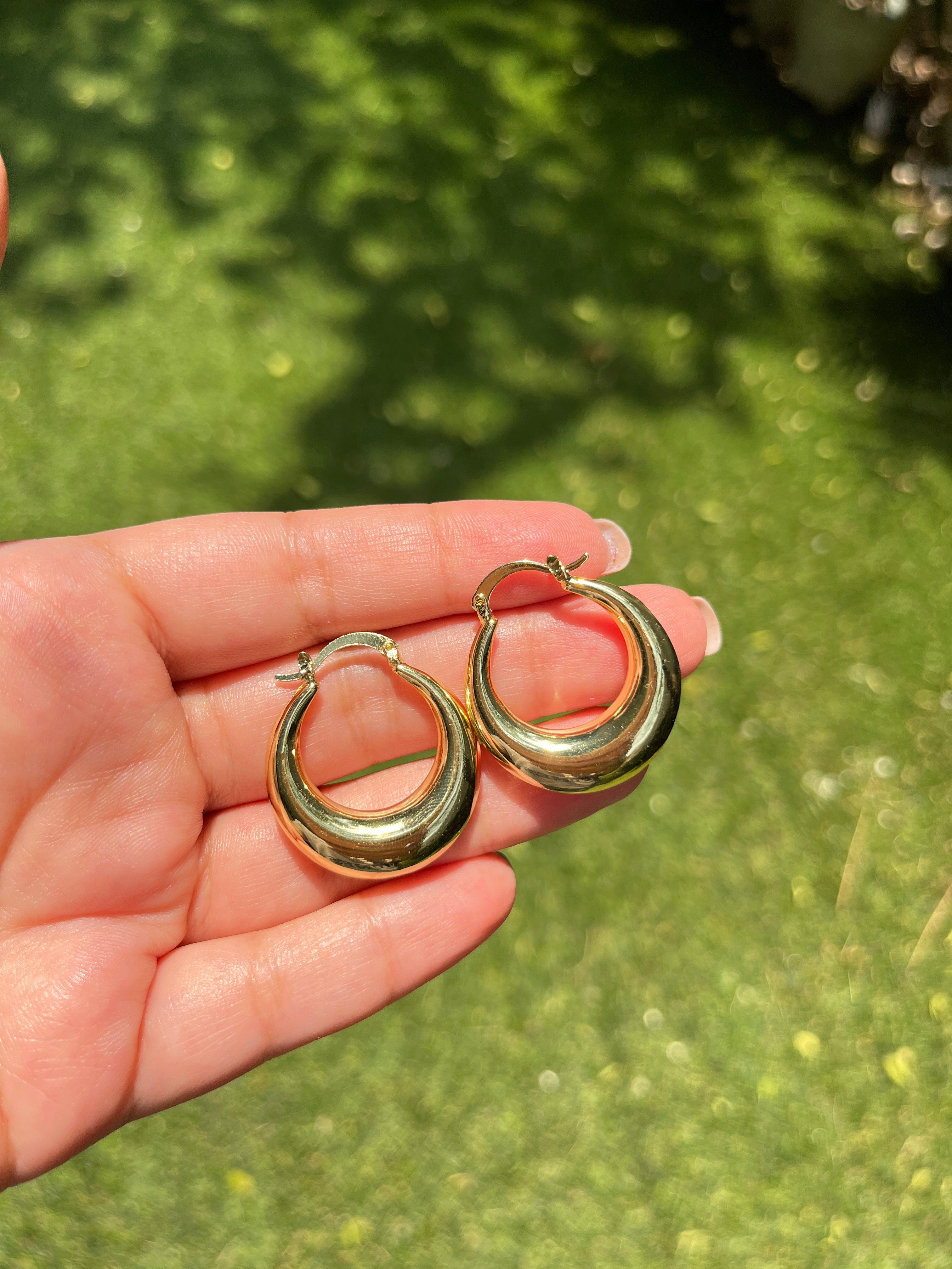 Classic Rounded Hoops - Zevar King