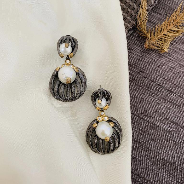 Baroque Pearl earrings - Zevar King