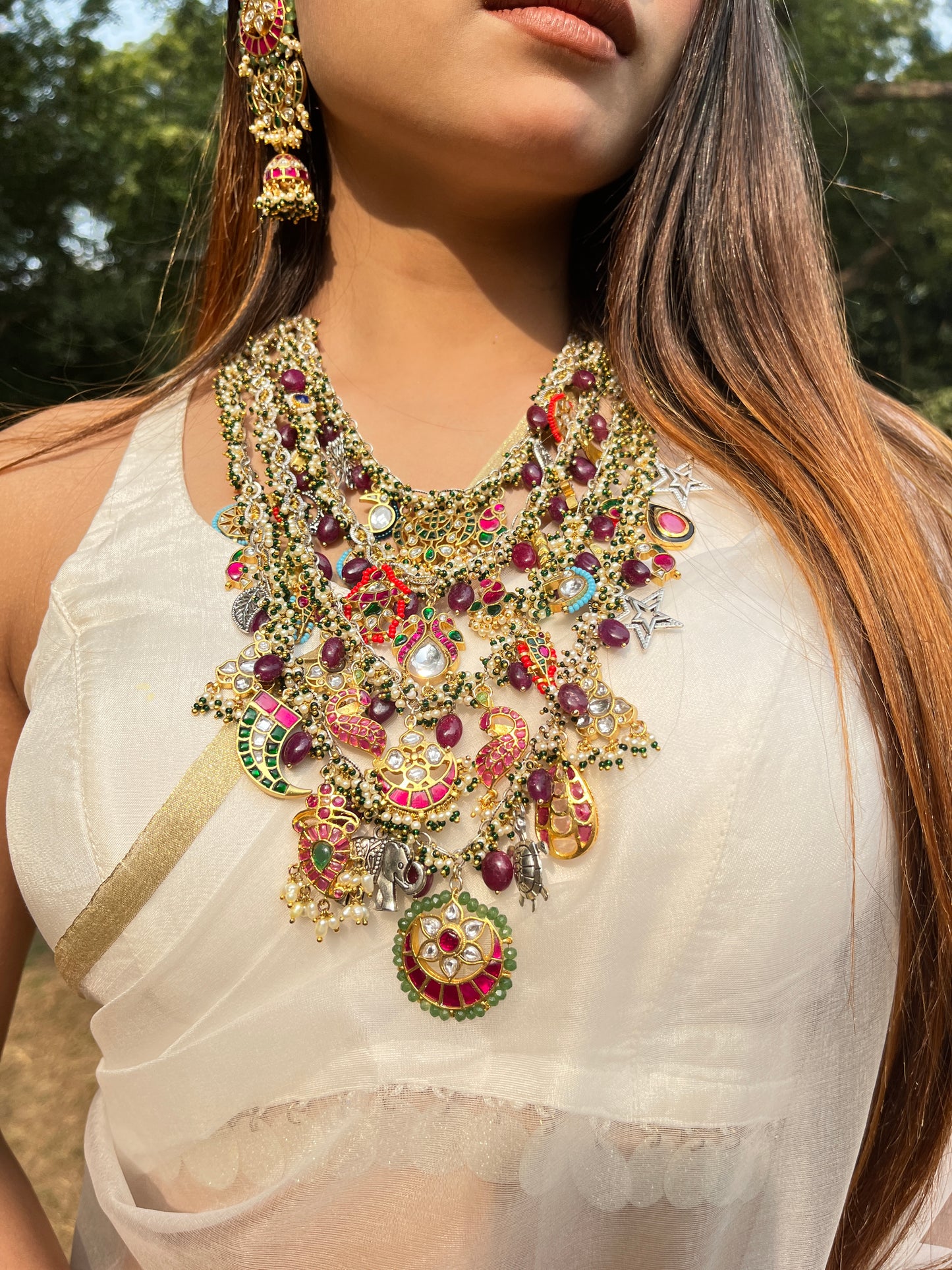 The Panchlada Motif Necklace Set