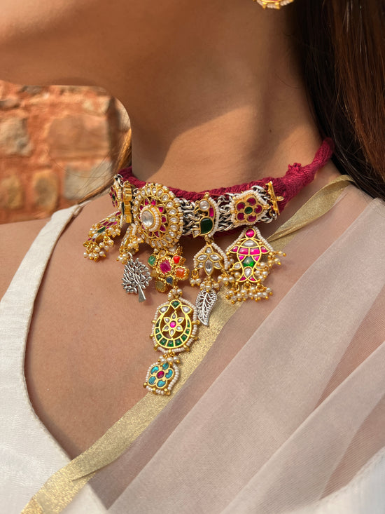 Raha Necklace Set