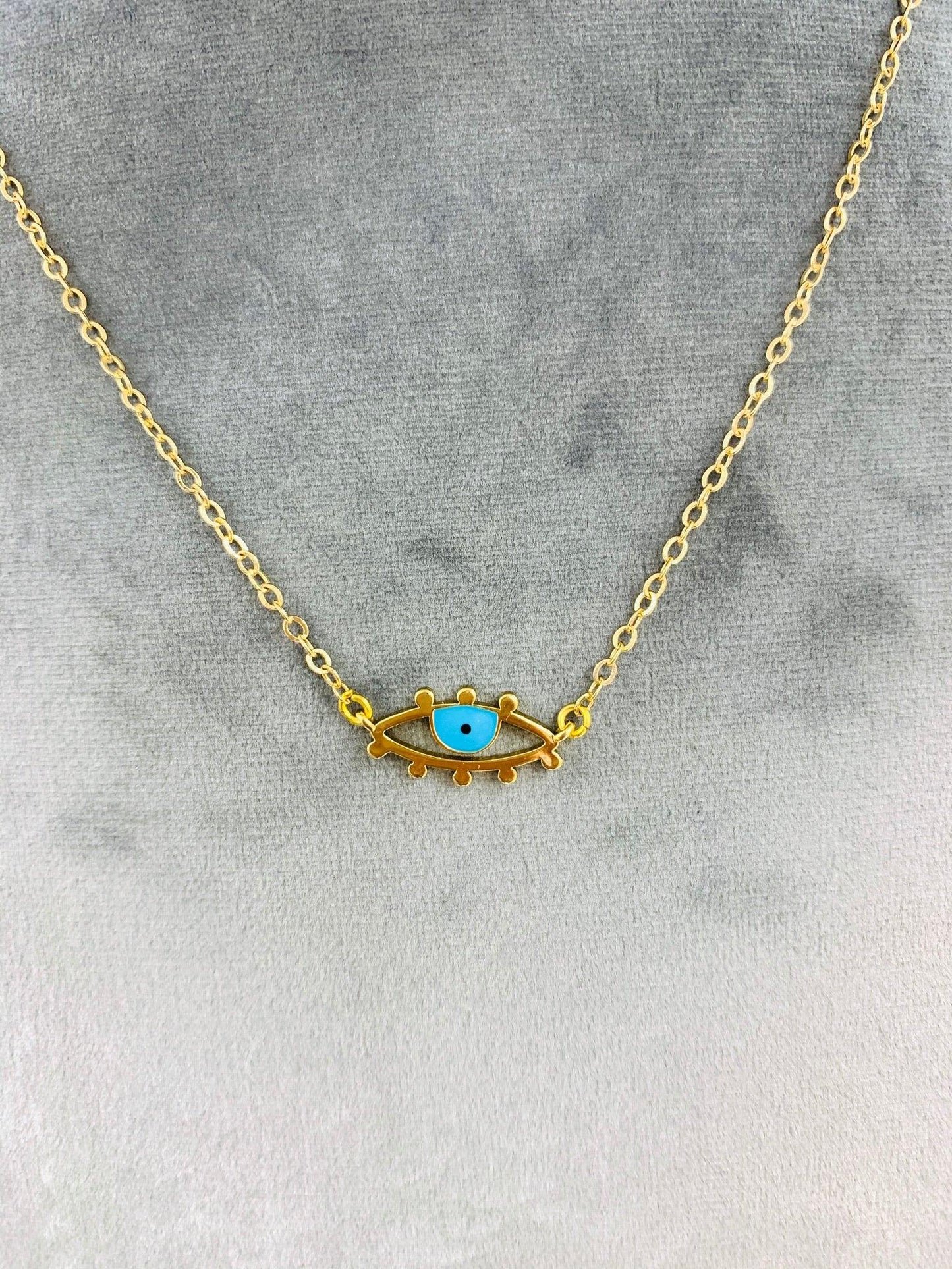 Load image into Gallery viewer, Small Eye Necklace - Zevar King
