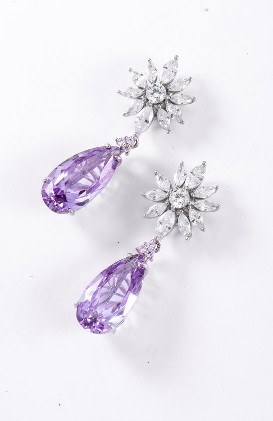 Load image into Gallery viewer, Tiffany Flower Diamanté Drop Earrings
